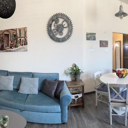 Gray Pearl Apartment Pula Bagian luar foto