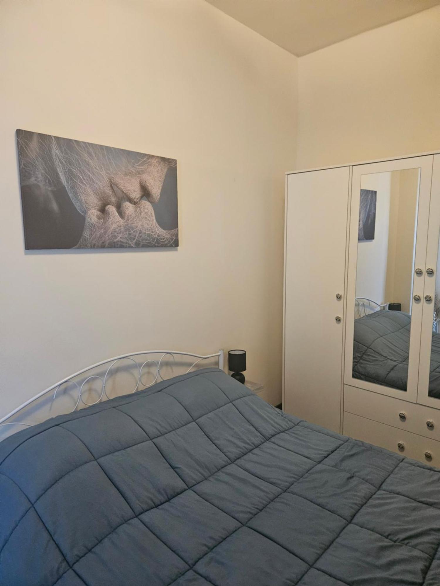 Gray Pearl Apartment Pula Bagian luar foto